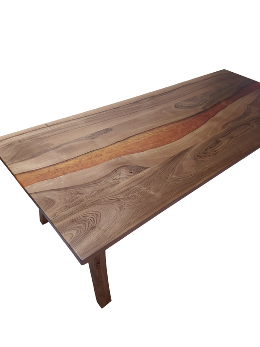 Table en noyer et résine